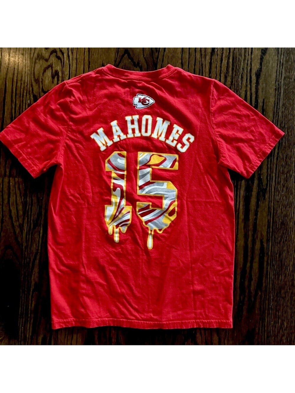 Patrick Mahomes #15 Kansas City Chiefs Youth L 14/16 Red NFL Graphic T Shirt
